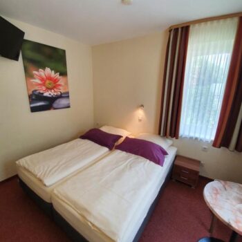 budget-double-room